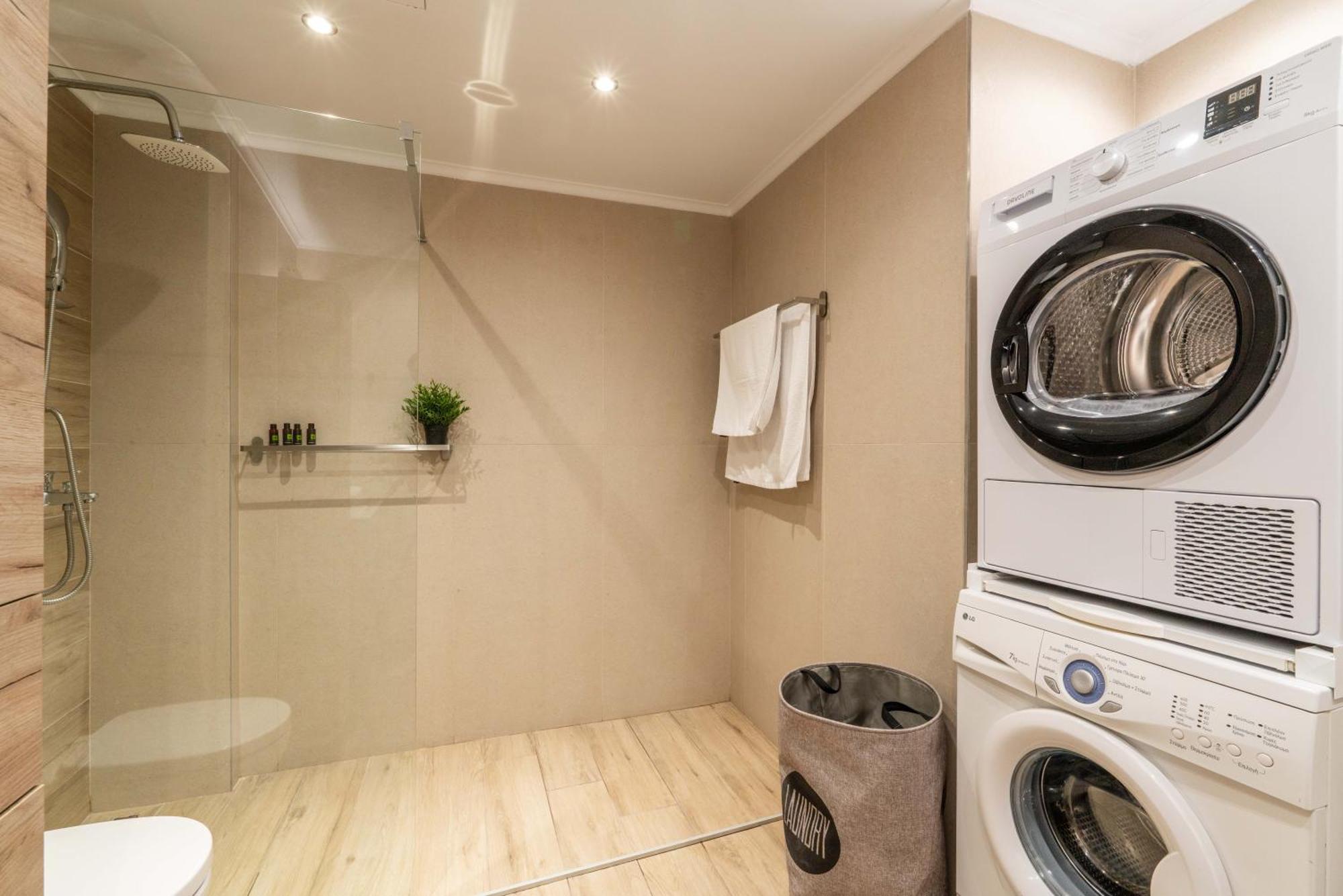 Lilium Luxury Apartment Igoumenitsa Bagian luar foto